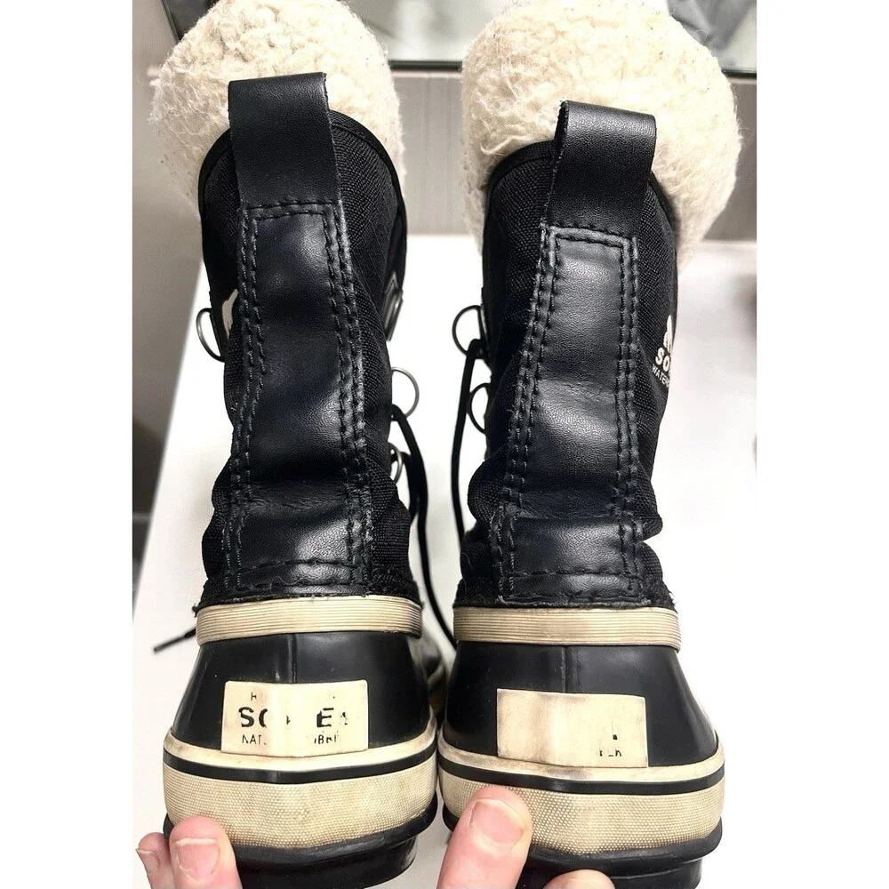 Sorel Waterproof Winter Boots Women’s 7.5 Carnival  Black Faux Fur  NL1495-011